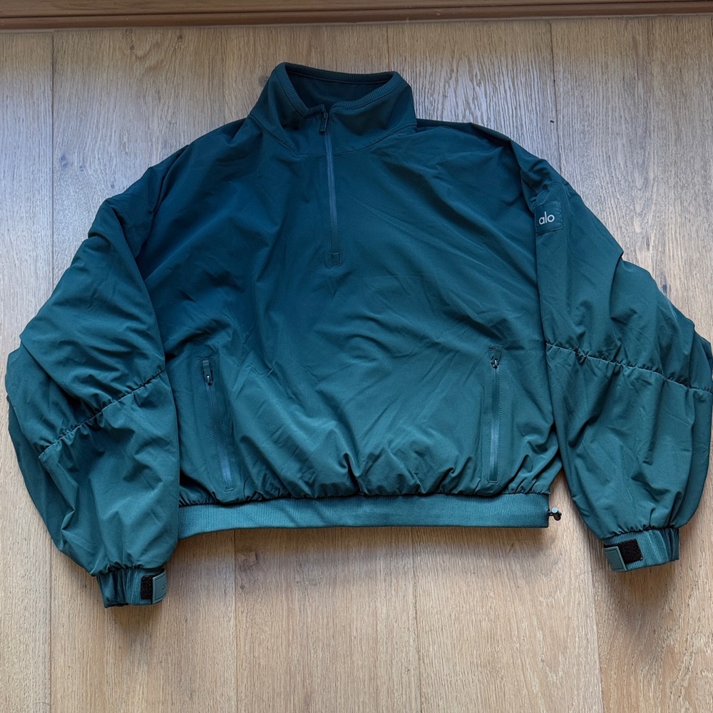 Alo Cropped Elevation Coverup / Jacket - Picture 2 of 7
